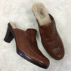 UGG 5564 Gabriella Shearling Clog Mule Heels US 8